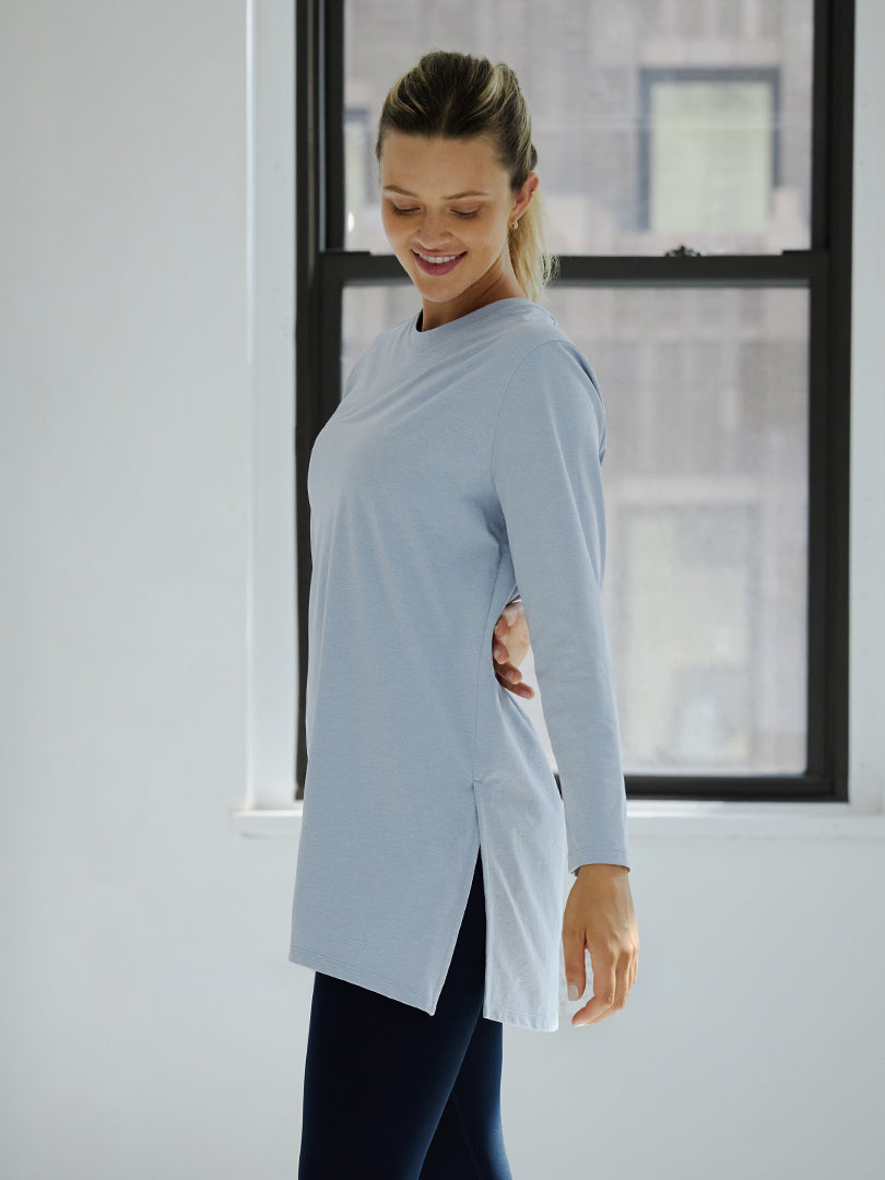 Airy Fit Side-Slit Long Sleeve