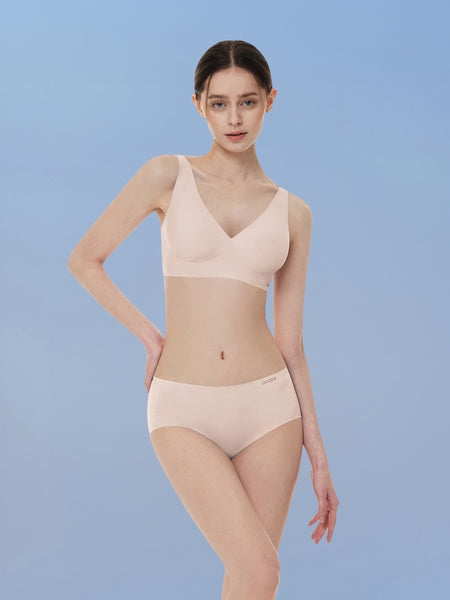 All-Day Fit Cooling Hook & Eye Bra (Built-In Pads)