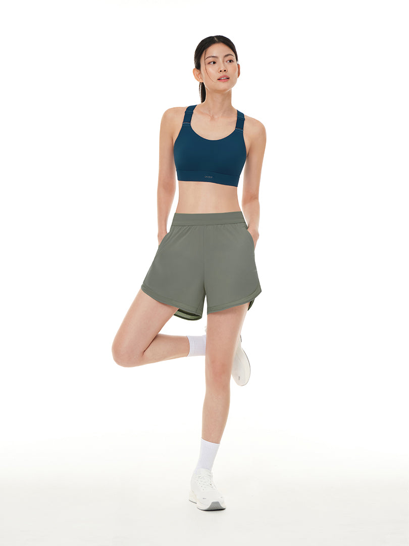 airst Mesh Hem Shorts