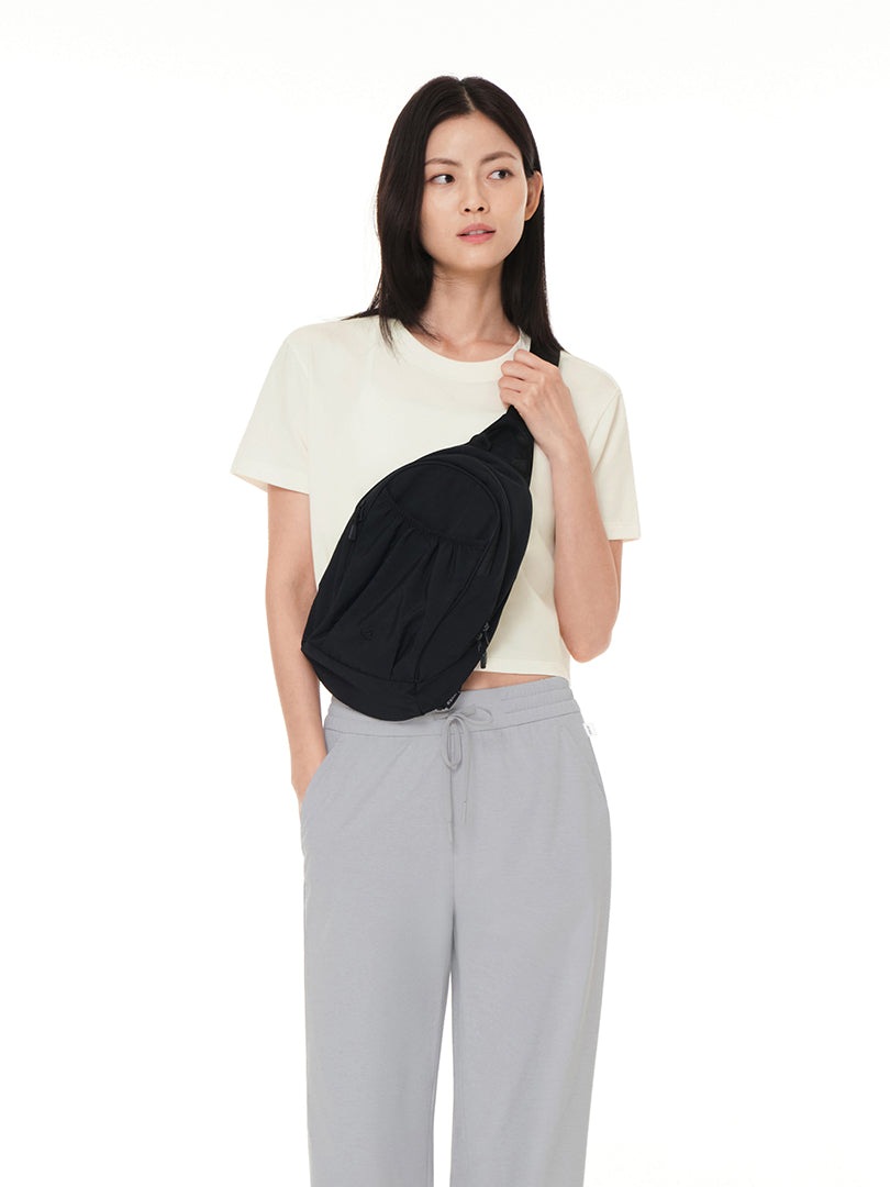 Active Mesh Cushion Sling Bag