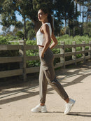 airyfit Cropped Tank Top (Standard Fit)