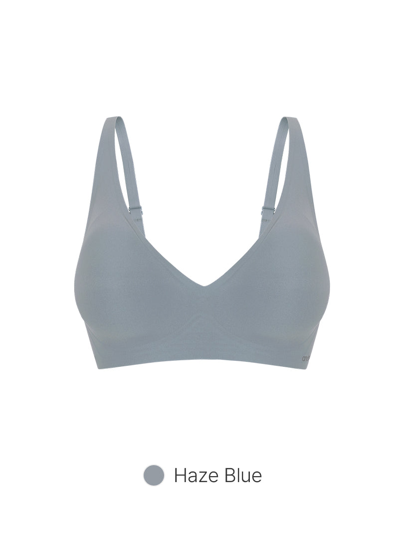 All-Day Fit Hook & Eye Bra (Built-In Pads)