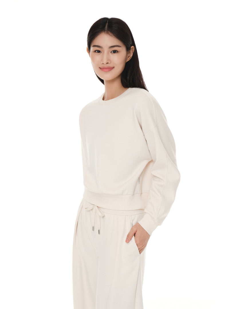 Mildmooth Oversized Fit Cropped Sweatshirt