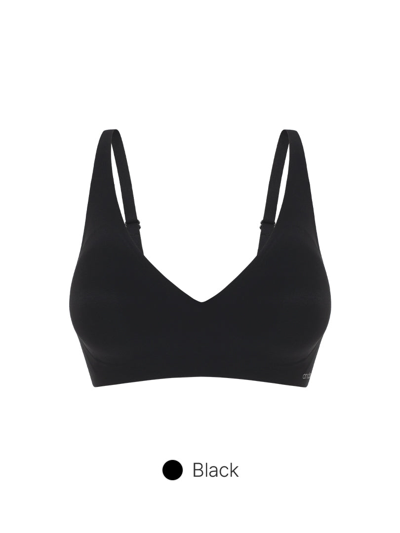 All-Day Fit Hook & Eye Bra (Built-In Pads)
